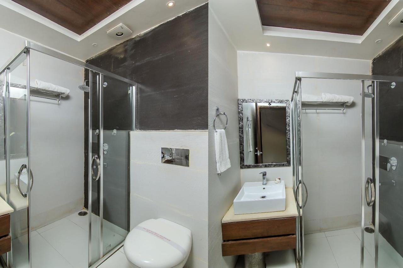Oyo 1358 Hotel Crossroad Lucknow Eksteriør bilde